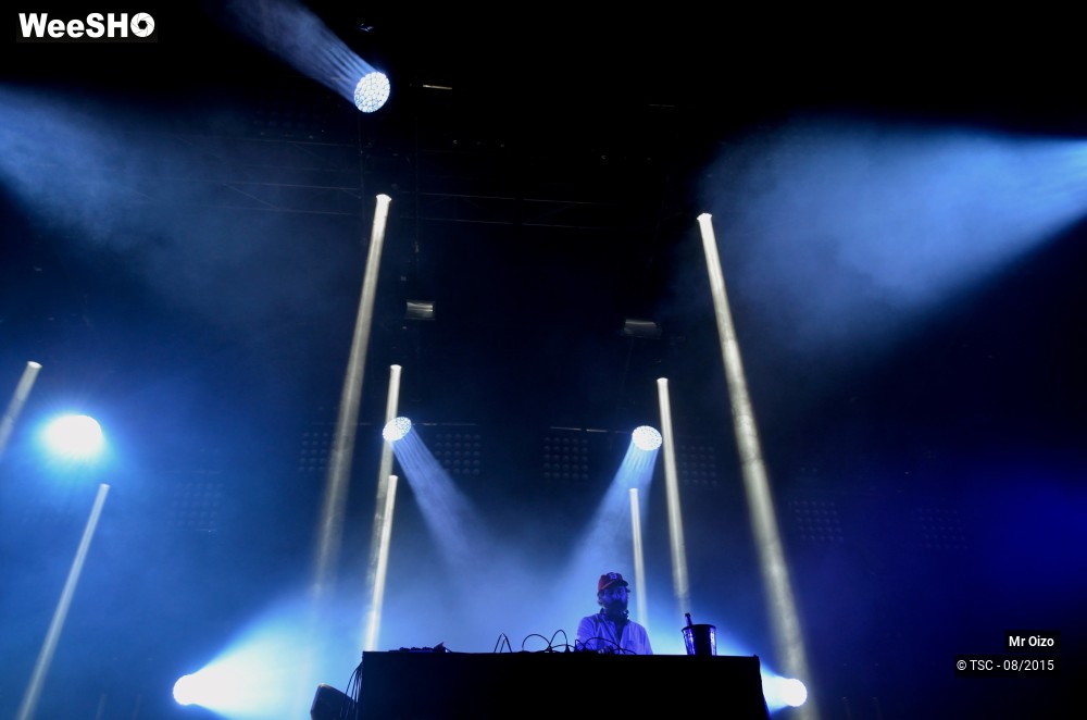 6/8 photos du spectacle Mr Oizo