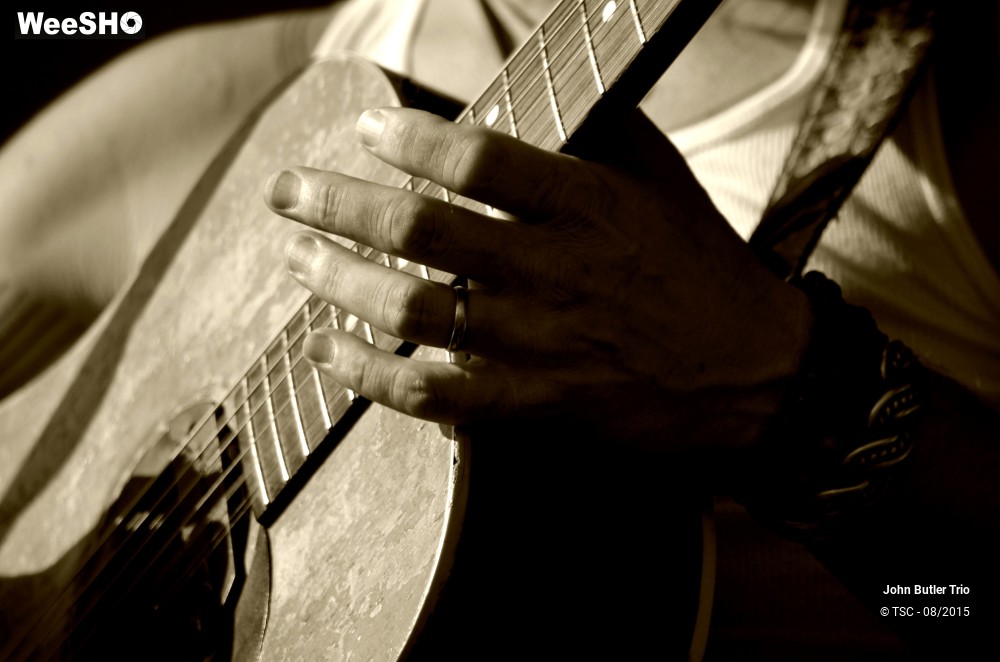 7/13 photos du spectacle John Butler trio