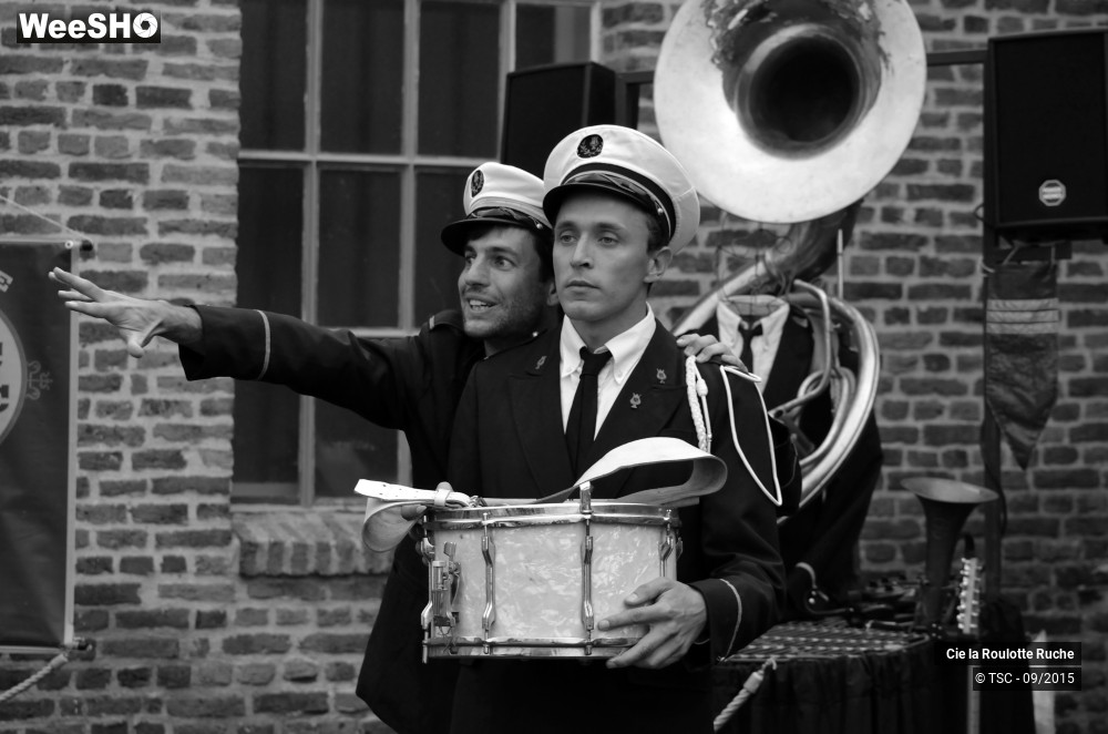 4/32 photos du spectacle La Fanfare Ric-Rac