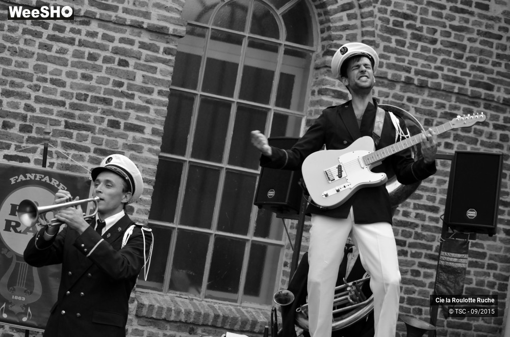 11/32 photos du spectacle La Fanfare Ric-Rac