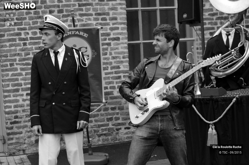 15/32 photos du spectacle La Fanfare Ric-Rac