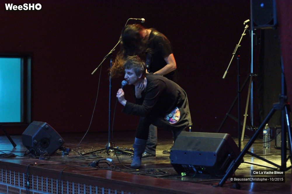 9/43 photos du spectacle De Deux Choses Lune