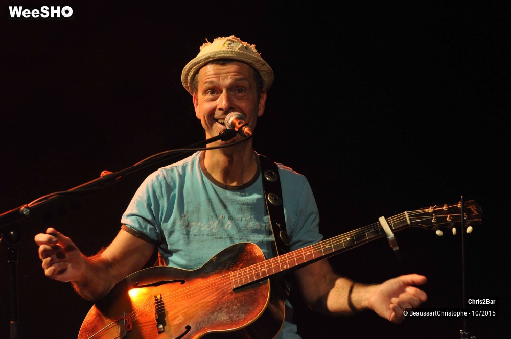 4/35 photos du spectacle Chris2Bar