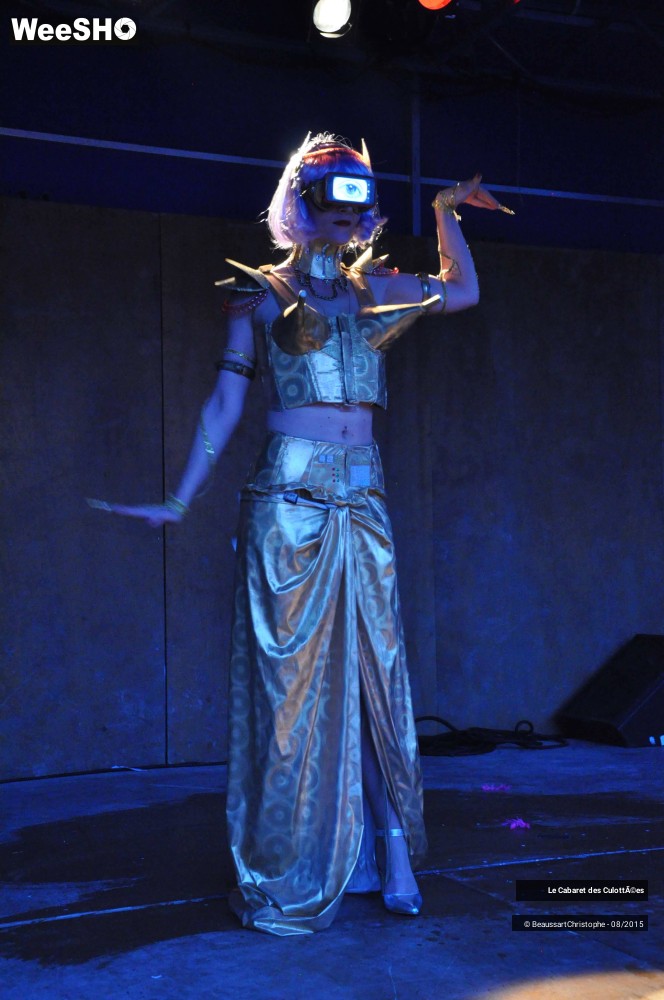 5/20 photos du spectacle Le Robot, Le Cabaret des Culottées