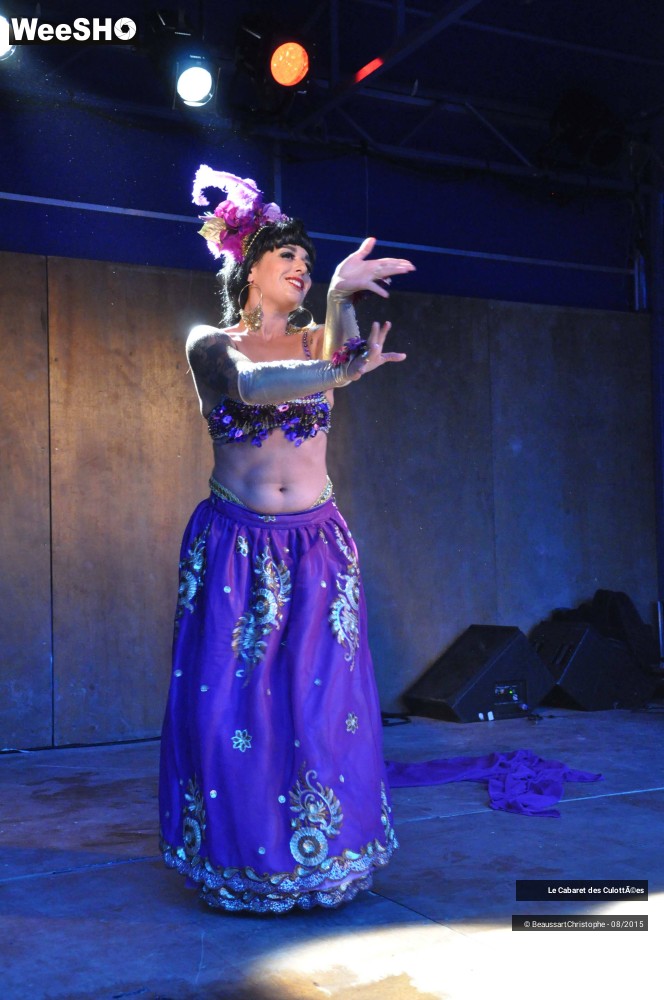 27/44 photos du spectacle L'Odalisque, Le Cabaret des Culottées