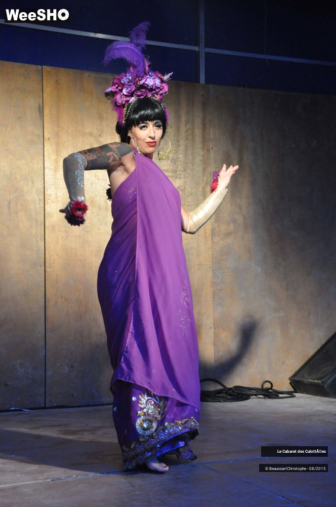 41/44 photos du spectacle L'Odalisque, Le Cabaret des Culottées