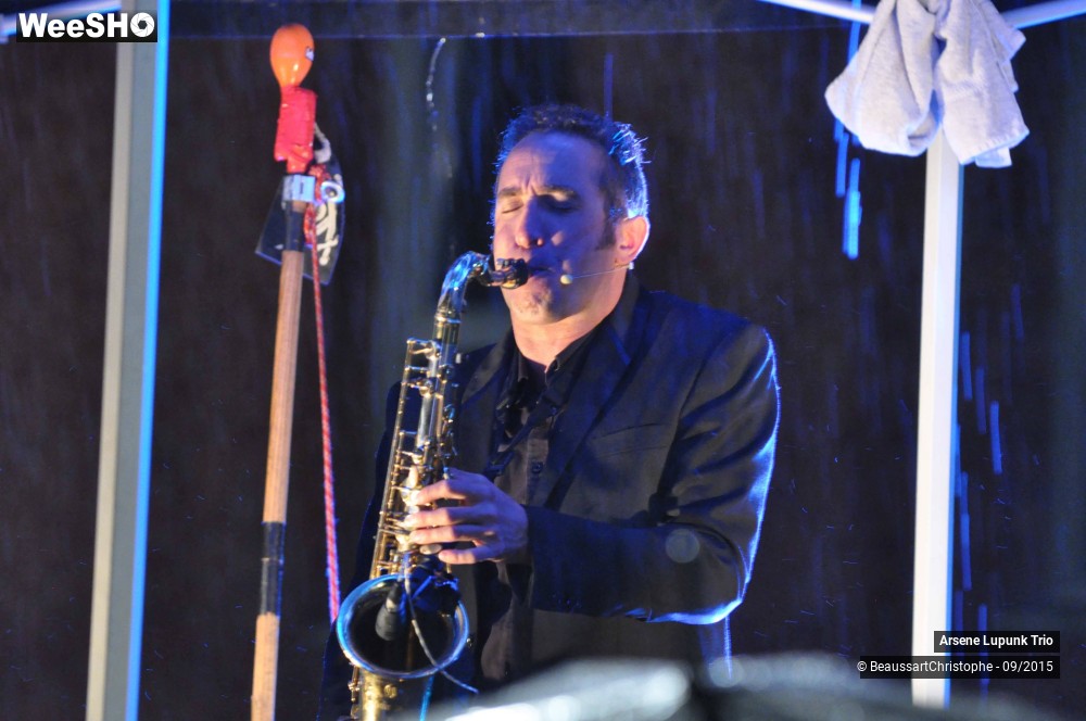 32/36 photos du spectacle Arsène Lupunk Trio