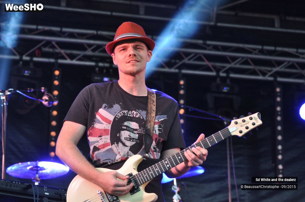7/36 photos du spectacle Sd White and the Dealerz