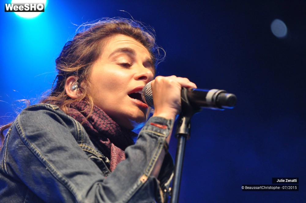 13/34 photos du spectacle Julie Zenatti