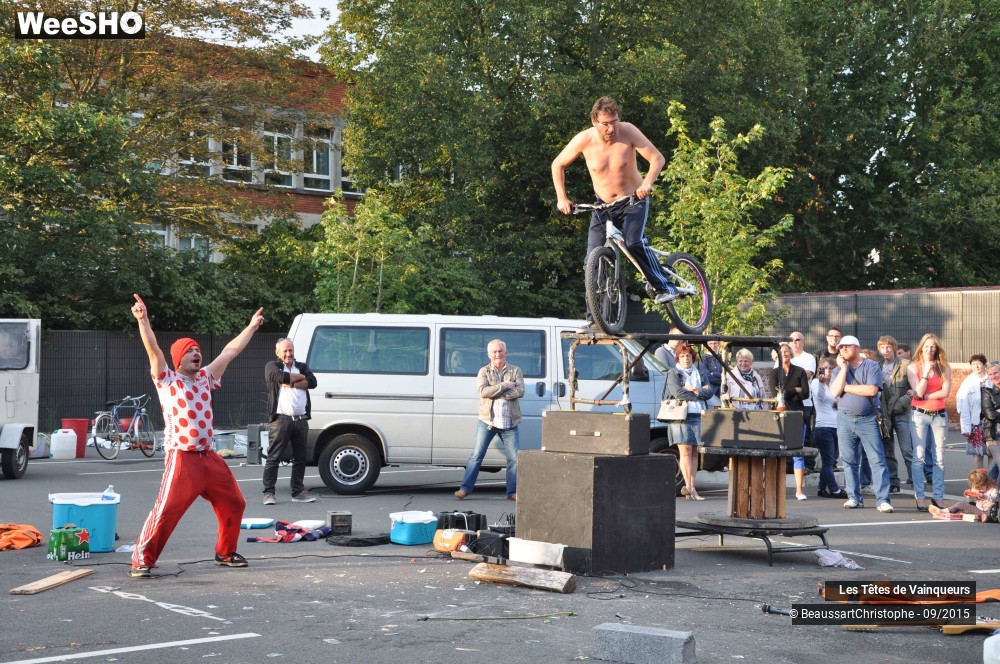 3/47 photos du spectacle Risquer, c'est leur métier