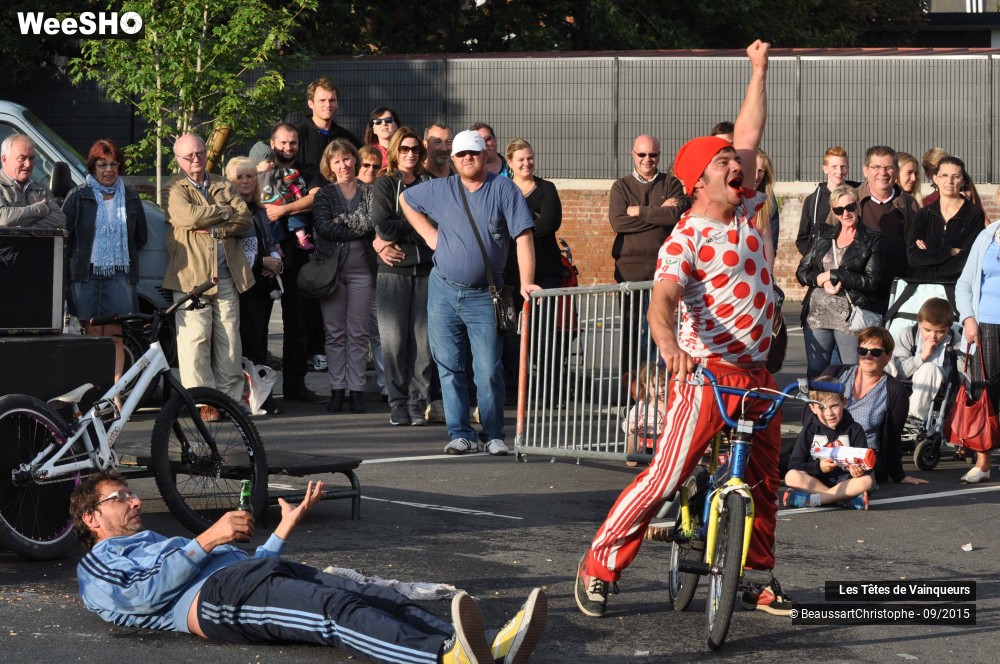 30/47 photos du spectacle Risquer, c'est leur métier