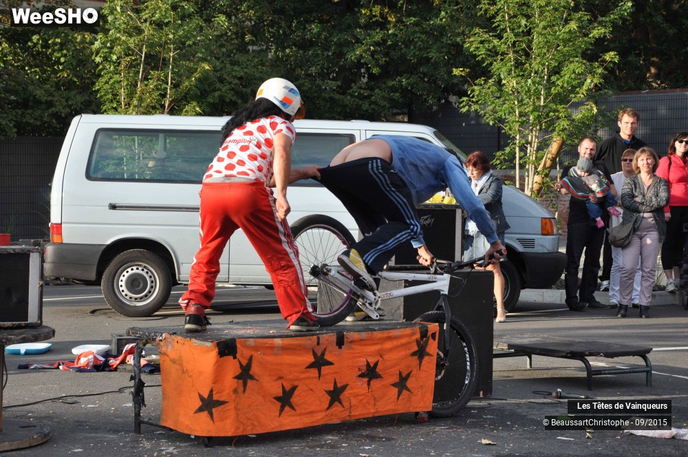 44/47 photos du spectacle Risquer, c'est leur métier