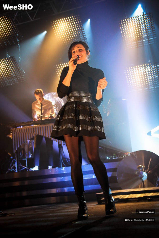 24/44 photos du spectacle Caravan Palace