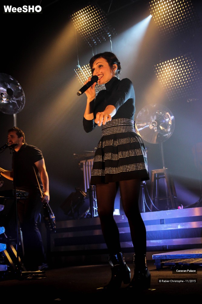 26/44 photos du spectacle Caravan Palace