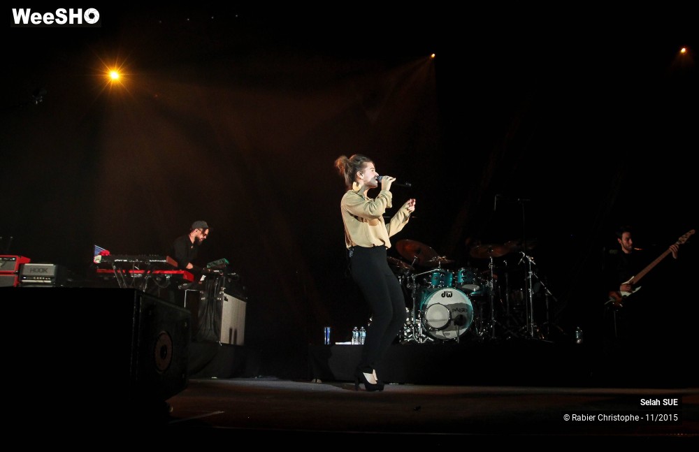 6/7 photos du spectacle Selah Sue