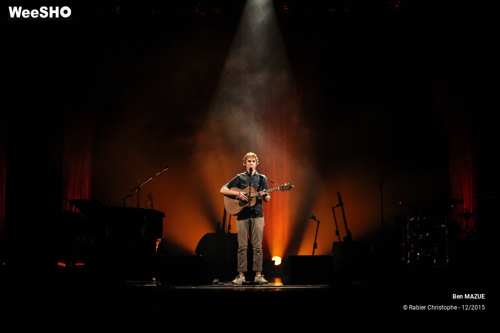 17/20 photos du spectacle Ben Mazué