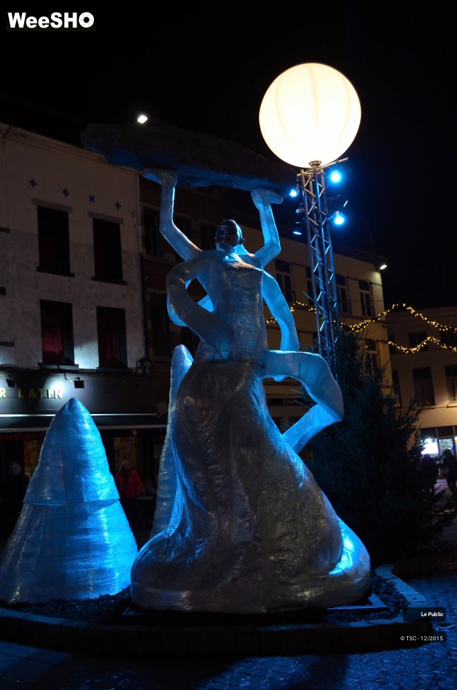 26/29 photos du spectacle Ambiance J'ouvre le bal à Mons et toi ?