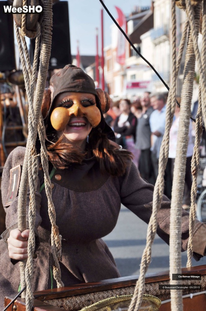 8/43 photos du spectacle Les Fous Volants