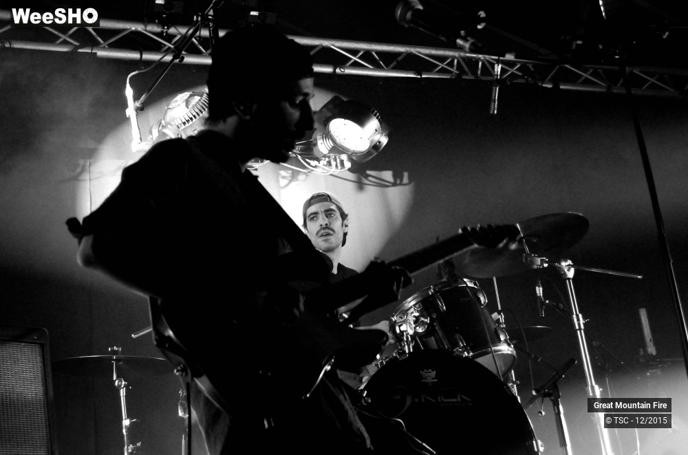 9/17 photos du spectacle Great mountain fire