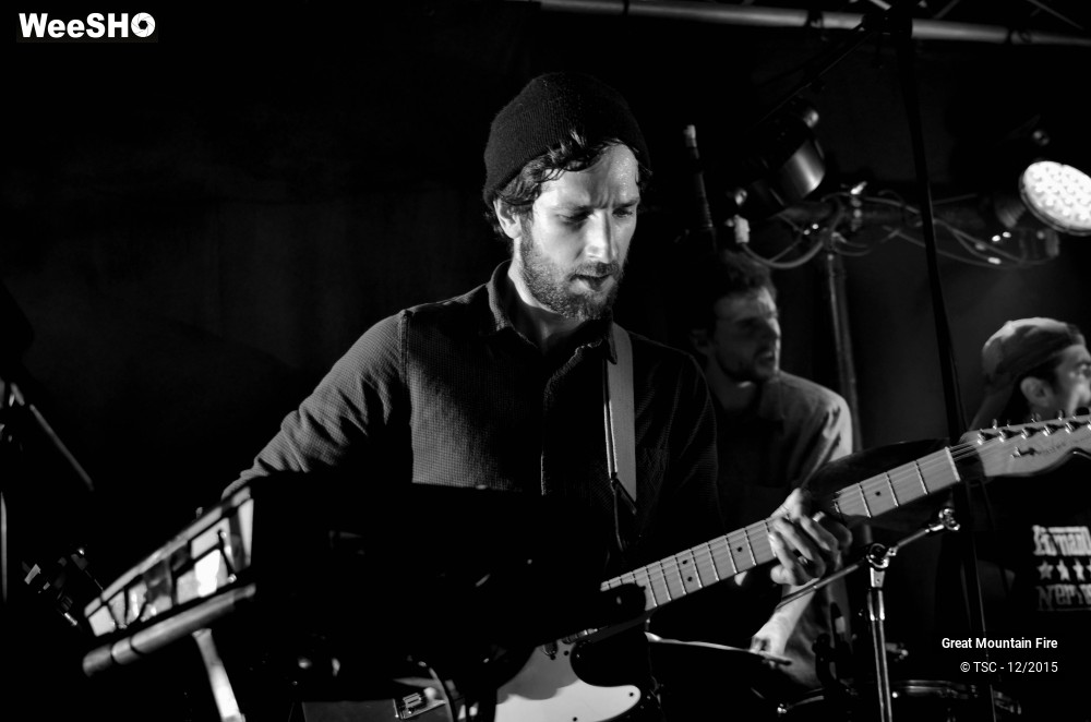 15/17 photos du spectacle Great mountain fire