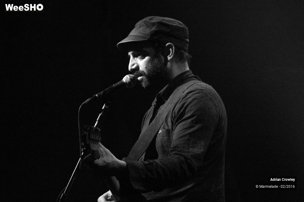 19/23 photos du spectacle Adrian Crowley
