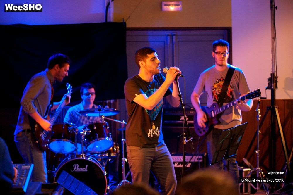 19/25 photos du spectacle Alphablue