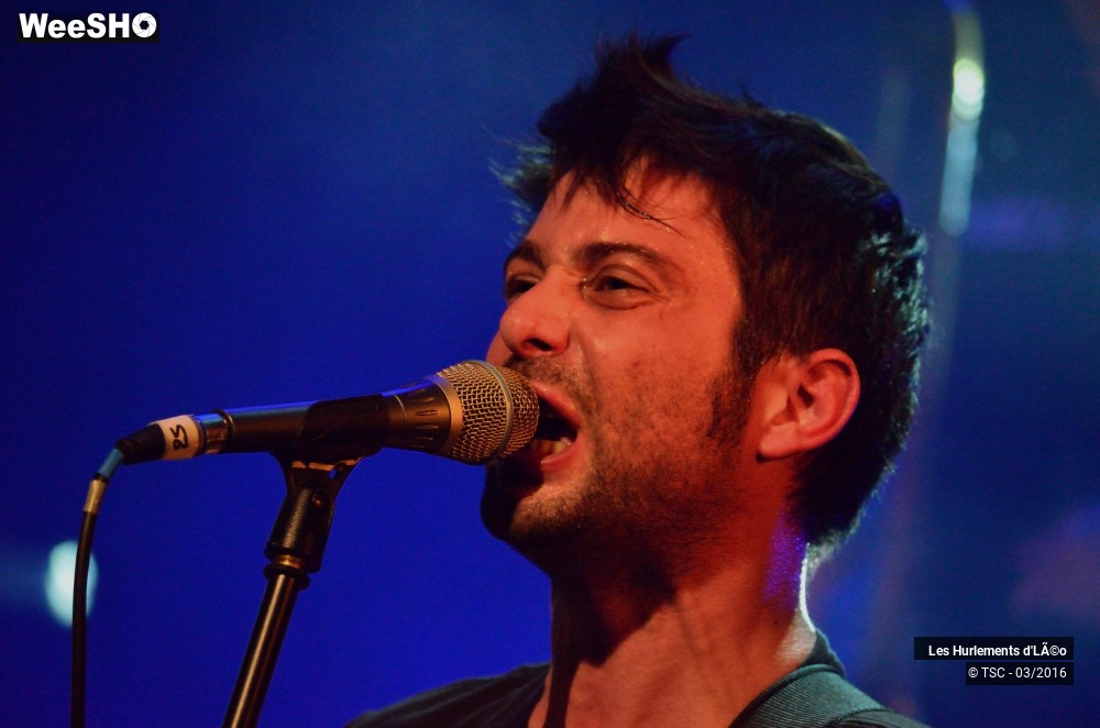 17/31 photos du spectacle Les hurlements d'léo chante Mano Solo