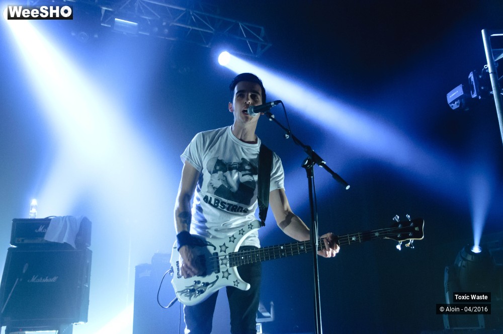 4/14 photos du spectacle Toxic waste