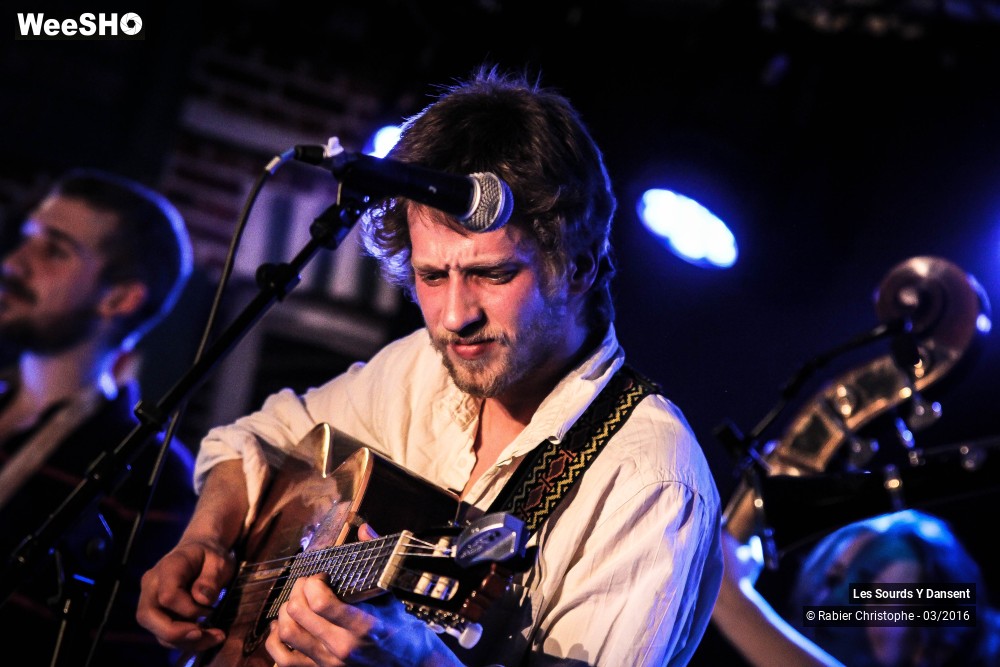 14/26 photos du spectacle Les sourds y dansent