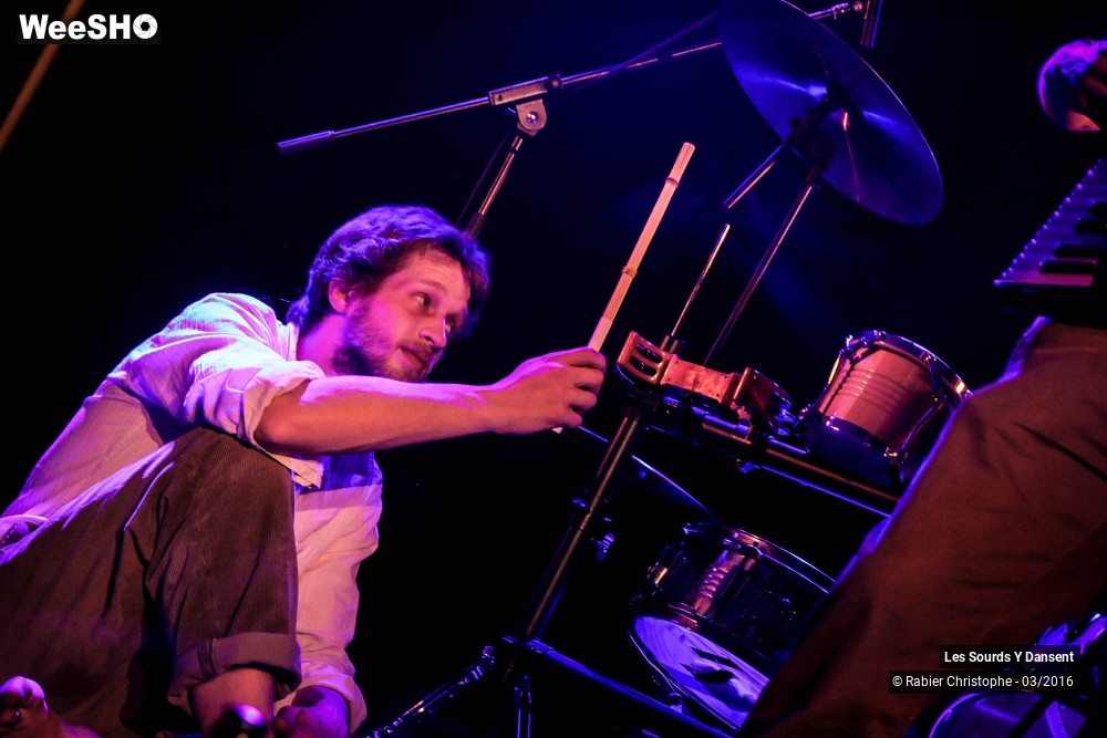 17/26 photos du spectacle Les sourds y dansent