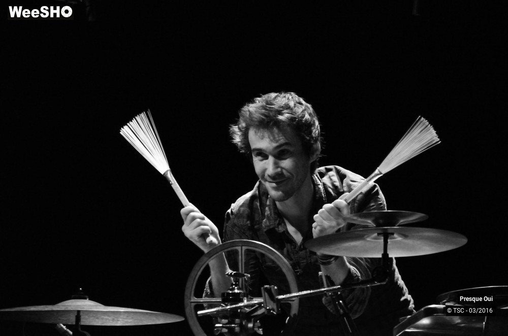 8/16 photos du spectacle Icibalao