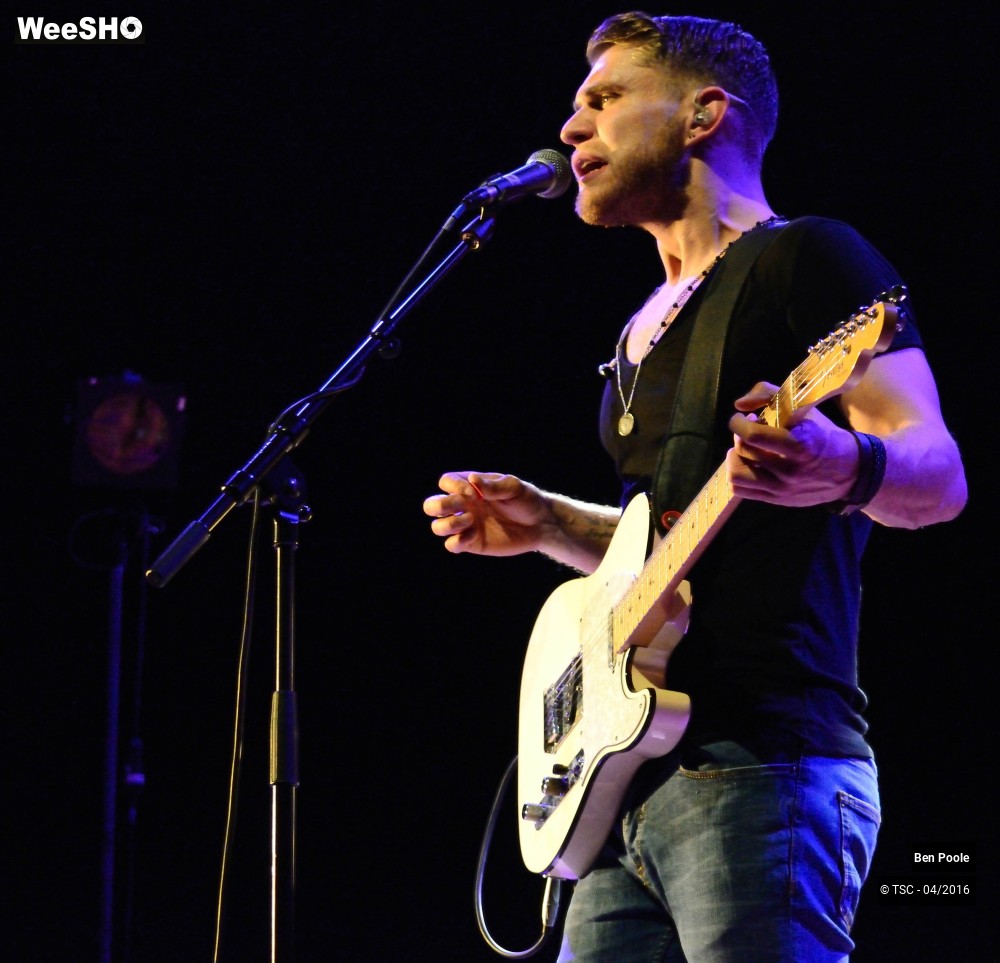 6/34 photos du spectacle Ben Poole