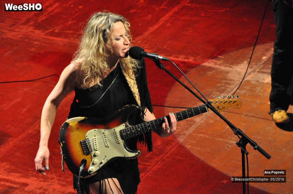 9/51 photos du spectacle Ana Popovic