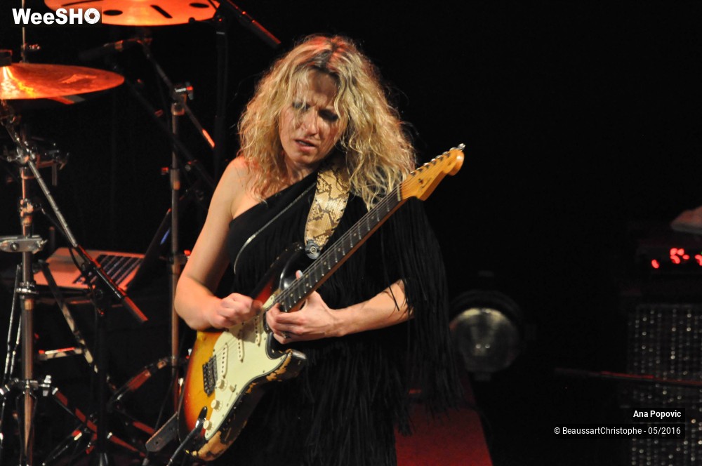 30/51 photos du spectacle Ana Popovic