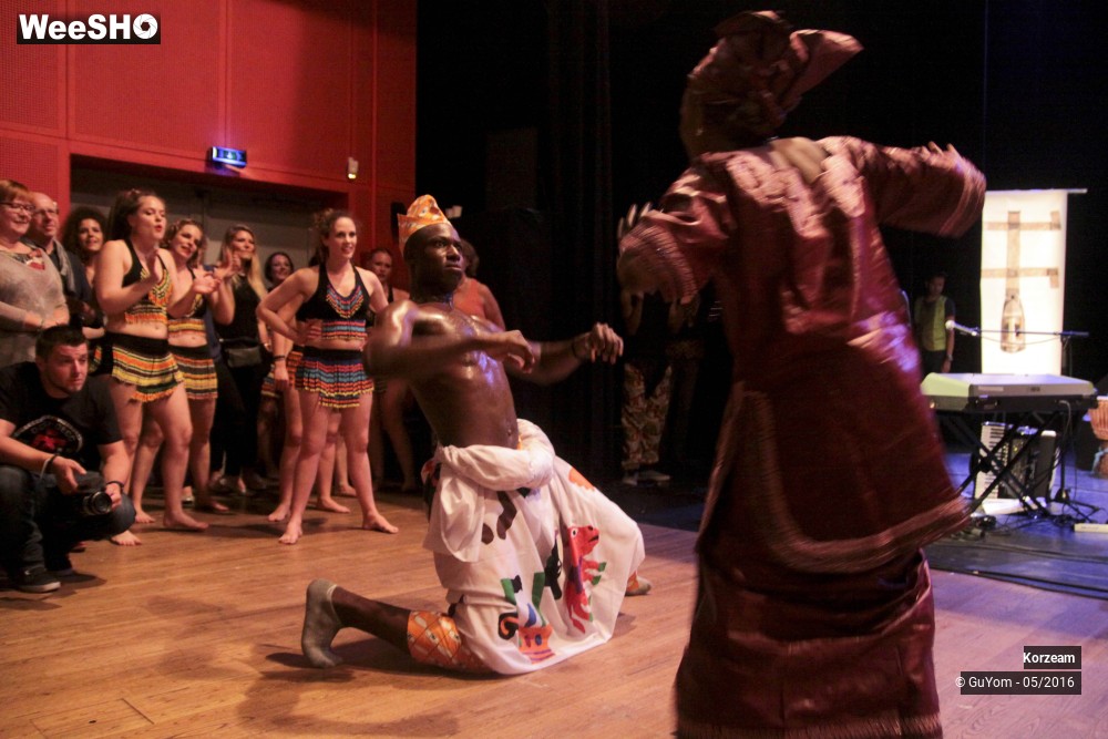 6/46 photos du spectacle Big Bal Africain Danse