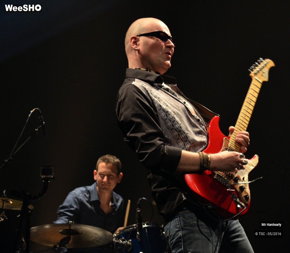 1/14 photos du spectacle Mr Hardearly