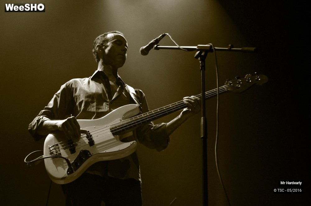 13/14 photos du spectacle Mr Hardearly