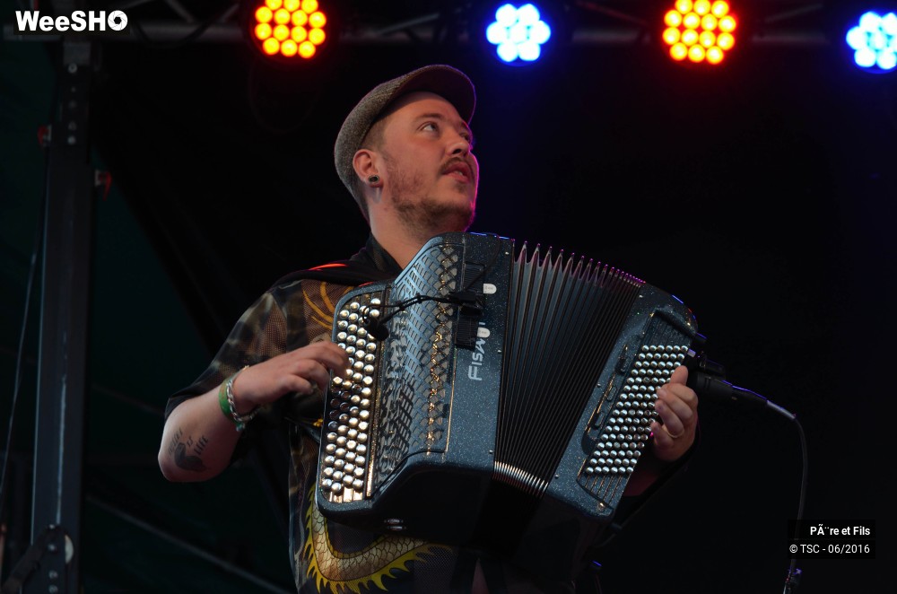 7/17 photos du spectacle Père et fils...