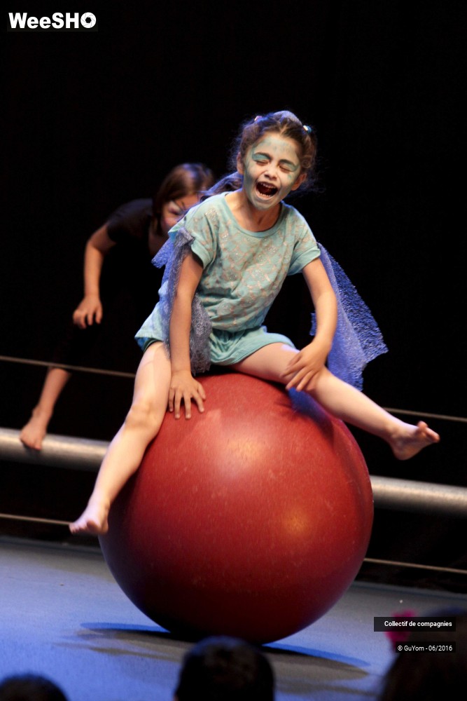 8/36 photos du spectacle Restitution 4 Groupe 2