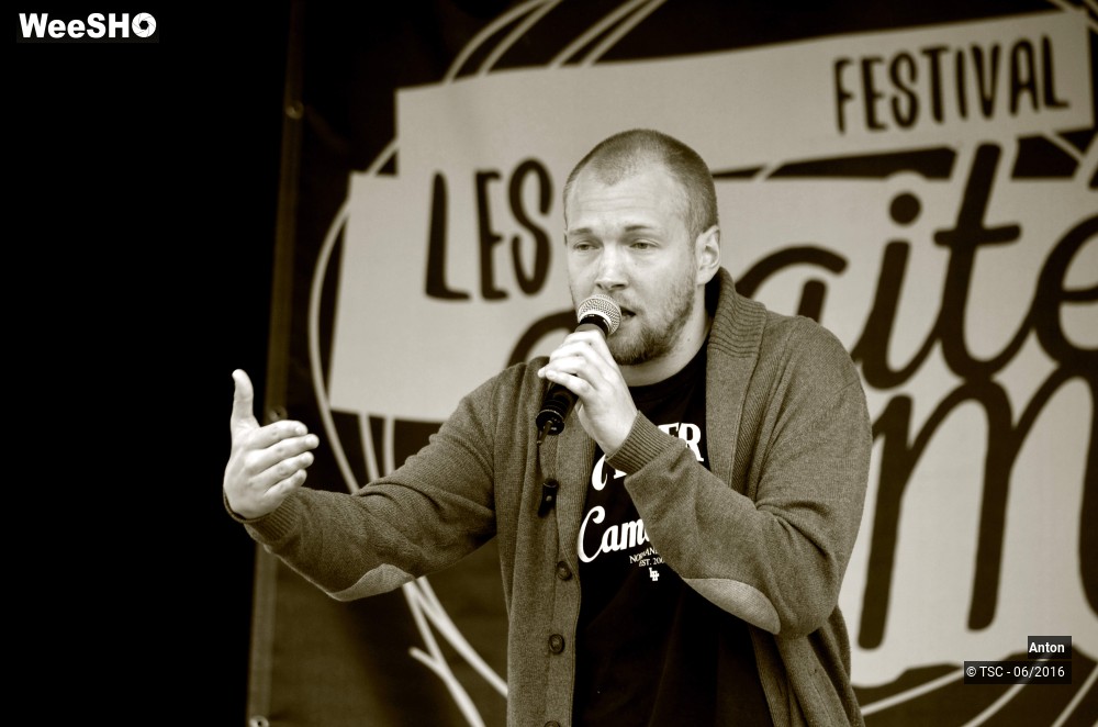 3/9 photos du spectacle Anton