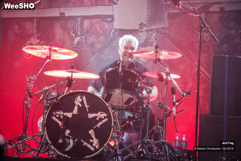35/45 photos du spectacle Anti Flag