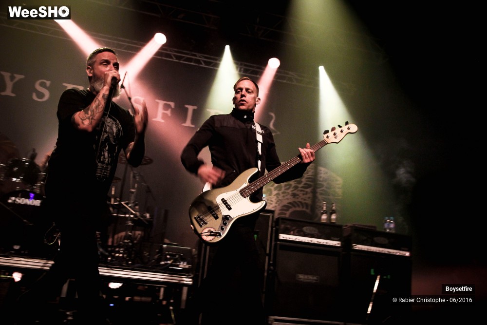 5/30 photos du spectacle Boysetfire