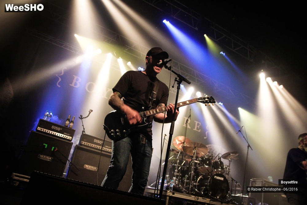 13/30 photos du spectacle Boysetfire