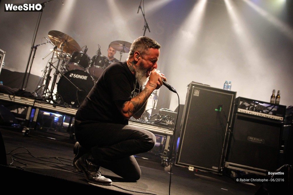 14/30 photos du spectacle Boysetfire