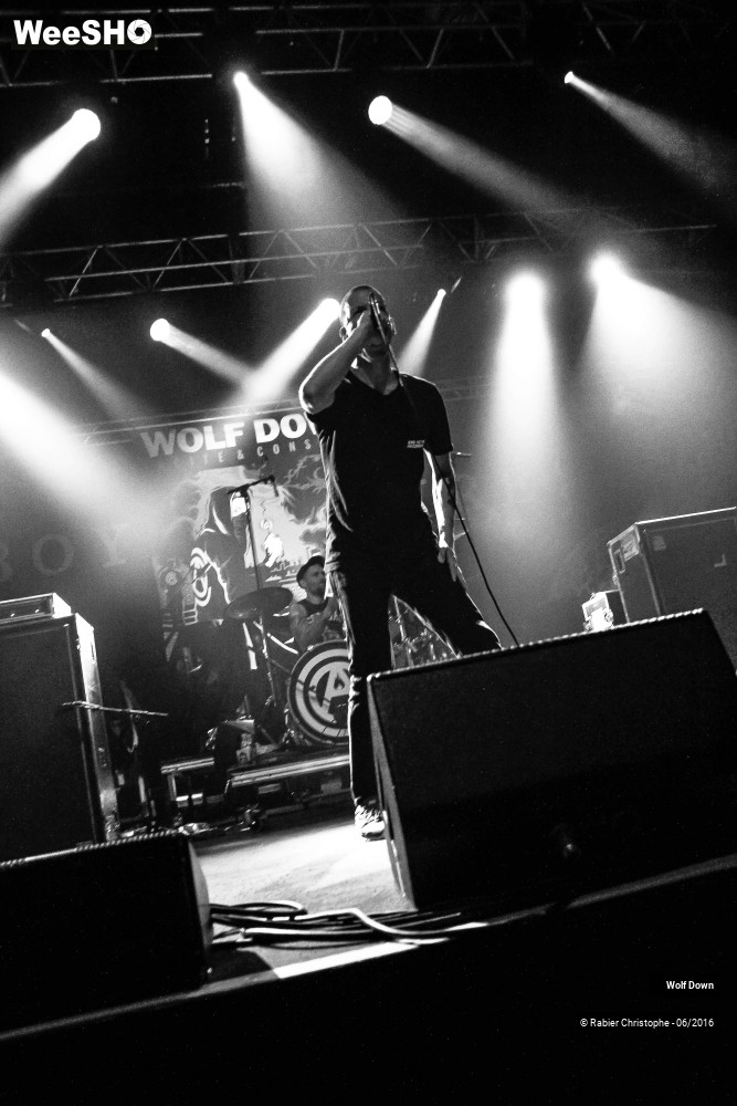 7/16 photos du spectacle Wolf  Down
