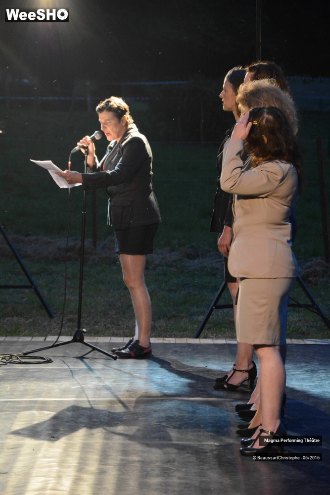 18/41 photos du spectacle M.A.M.A.E