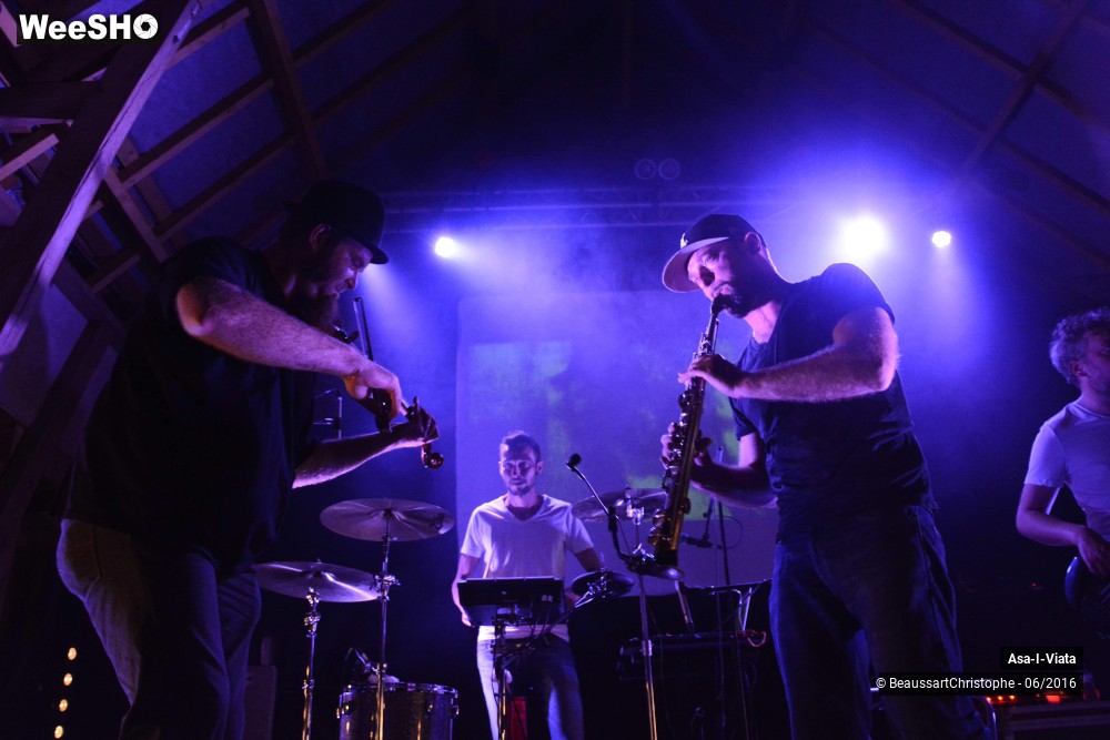 7/32 photos du spectacle Asa-I-Viata