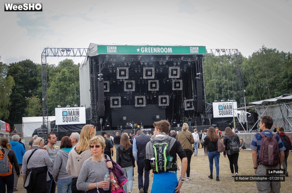 41/48 photos du spectacle Main Square 2016 Ambiance J3