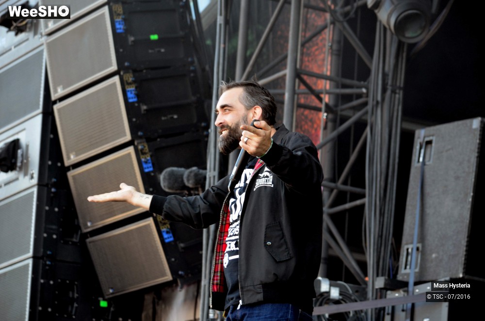 6/24 photos du spectacle Mass Hysteria