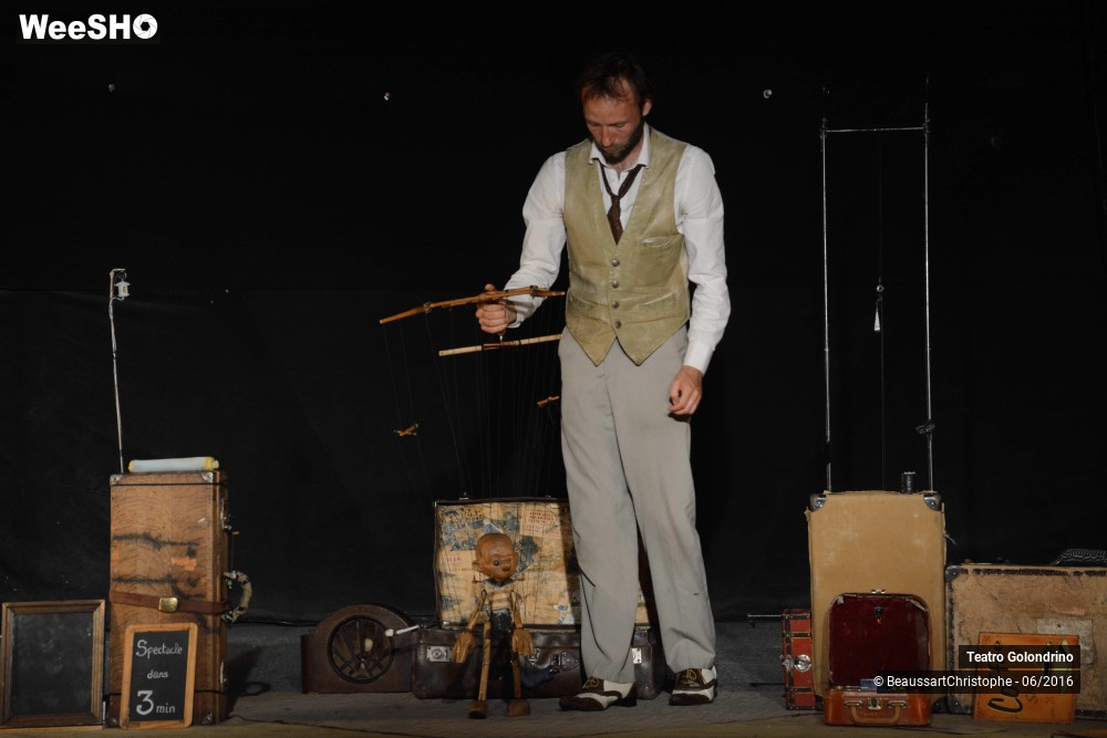 23/27 photos du spectacle Les Petites histoires Félines